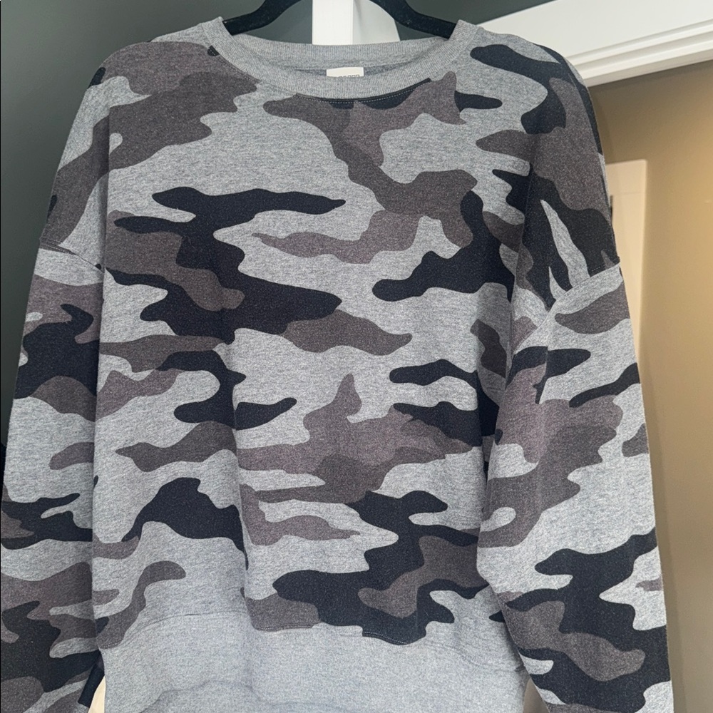 PINK Victoria's Secret Gray Camouflage Crewneck Sweater